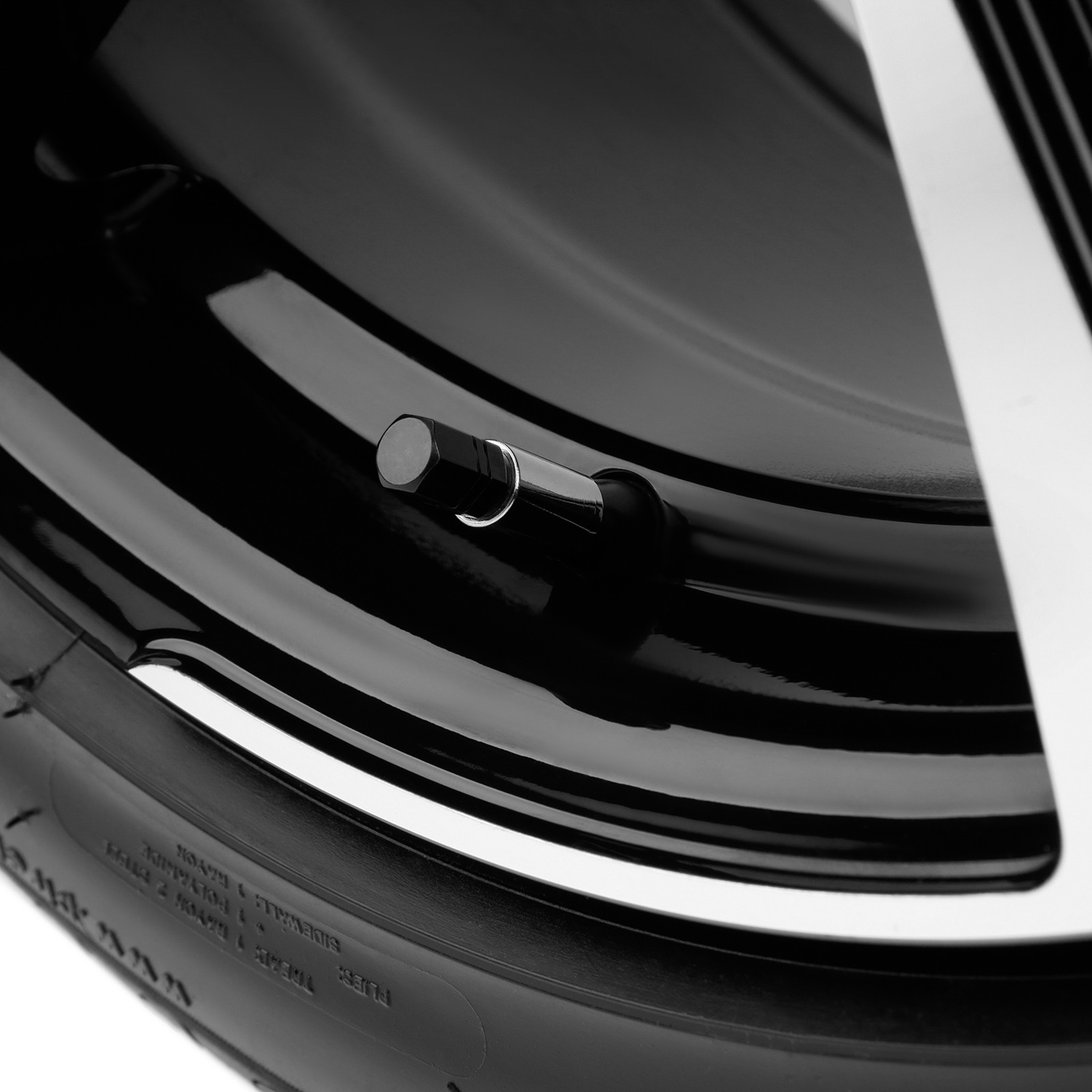 яяяКолпачки на вентиль TORSO черные, набор 4 шт. 863715