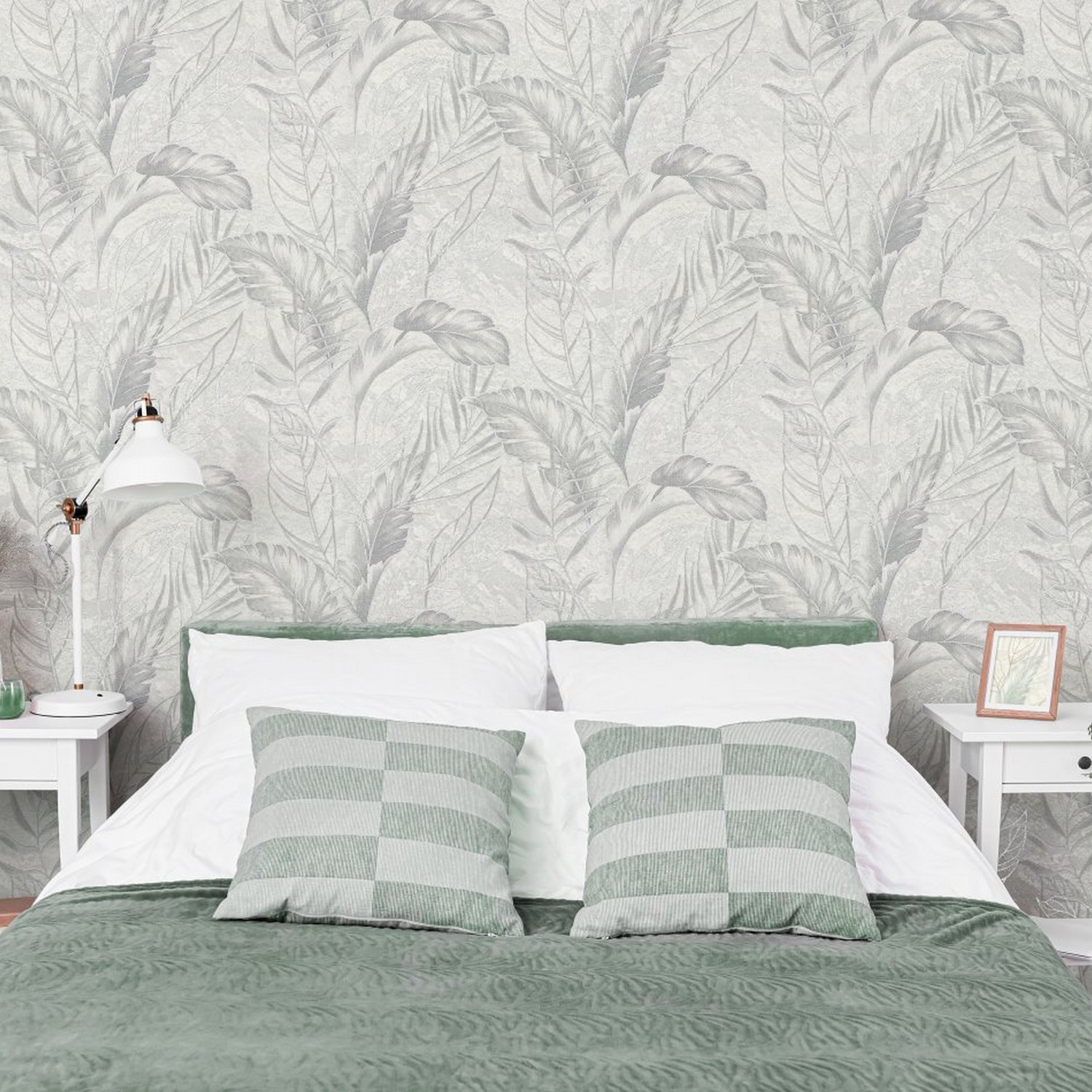 яяяОбои флиз "Home Color" PROTECT-PLUS-VESNA фон (св.-сер.) HC72438-14 1,06*10м *1/8