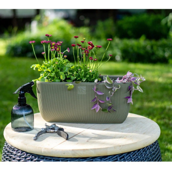 Кашпо пластм. "Фабио" 9,5л 378х190х170мм со вставкой Оливка АМBF-9,5-14 ("VipSet") *1/4 Кашпо пластм. "Фабио" 9,5л 378х190х170мм со вставкой Оливка АМBF-9,5-14 ("VipSet") *1/4