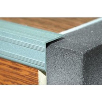 Порог-угол ВНЕШНИЙ ПУ 05 1350мм 105 дуб арктик (20*20мм) Лука *1/6/48 Порог-угол ВНЕШНИЙ ПУ 05 1350мм 105 дуб арктик (20*20мм) Лука *1/6/48