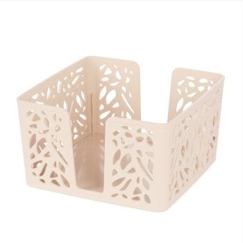 Салфетница пластм. "Лира"145х145х80мм Бежевый М9099 (ЗПИ "Альтернатива") *1/20